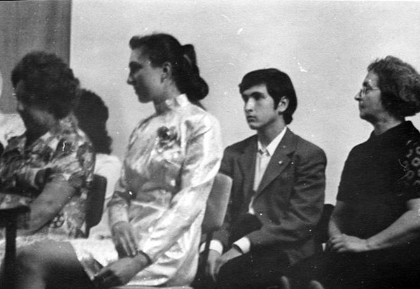 Выпускной балл 1975 года.